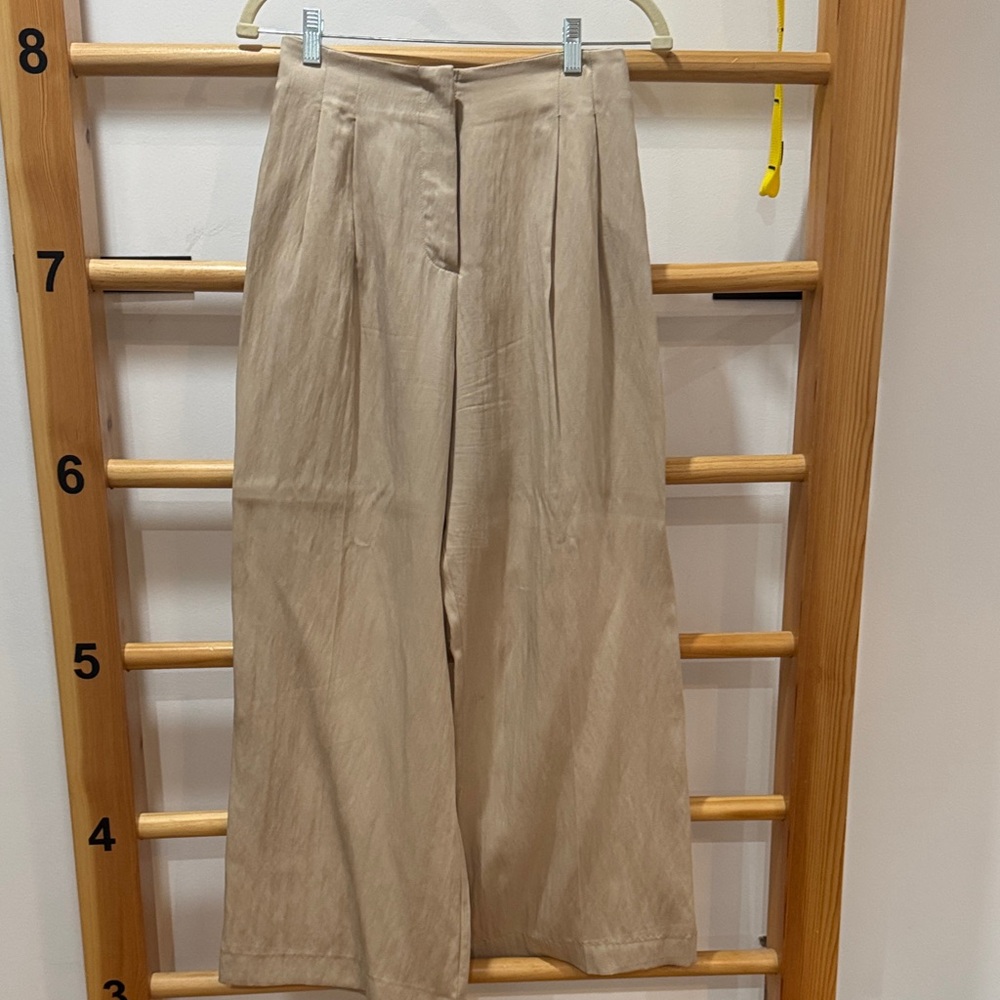 Zara Beige/Tan Wide-Leg Trousers